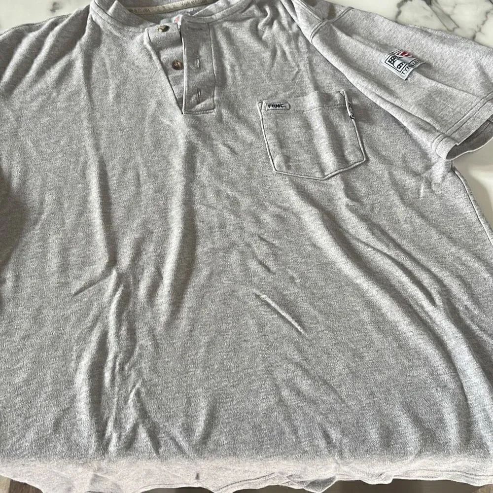 Tyndale Arc Rated/Flame Resistant Short Sleeve Henley. Made in USA 🇺🇸Sz. L
